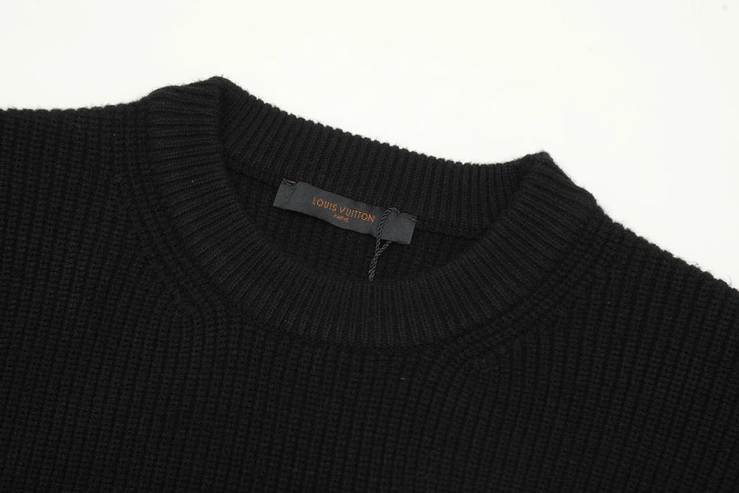 LV-CREW NECK SWEATER